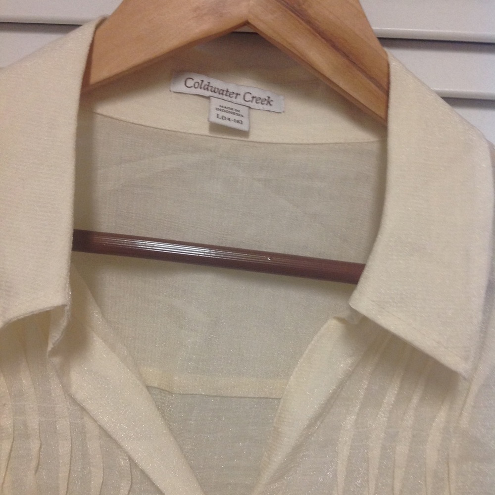 Button-up Long Sleeve - Picture 2 of 5